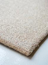 Load image into Gallery viewer, Boucle Cream Rug