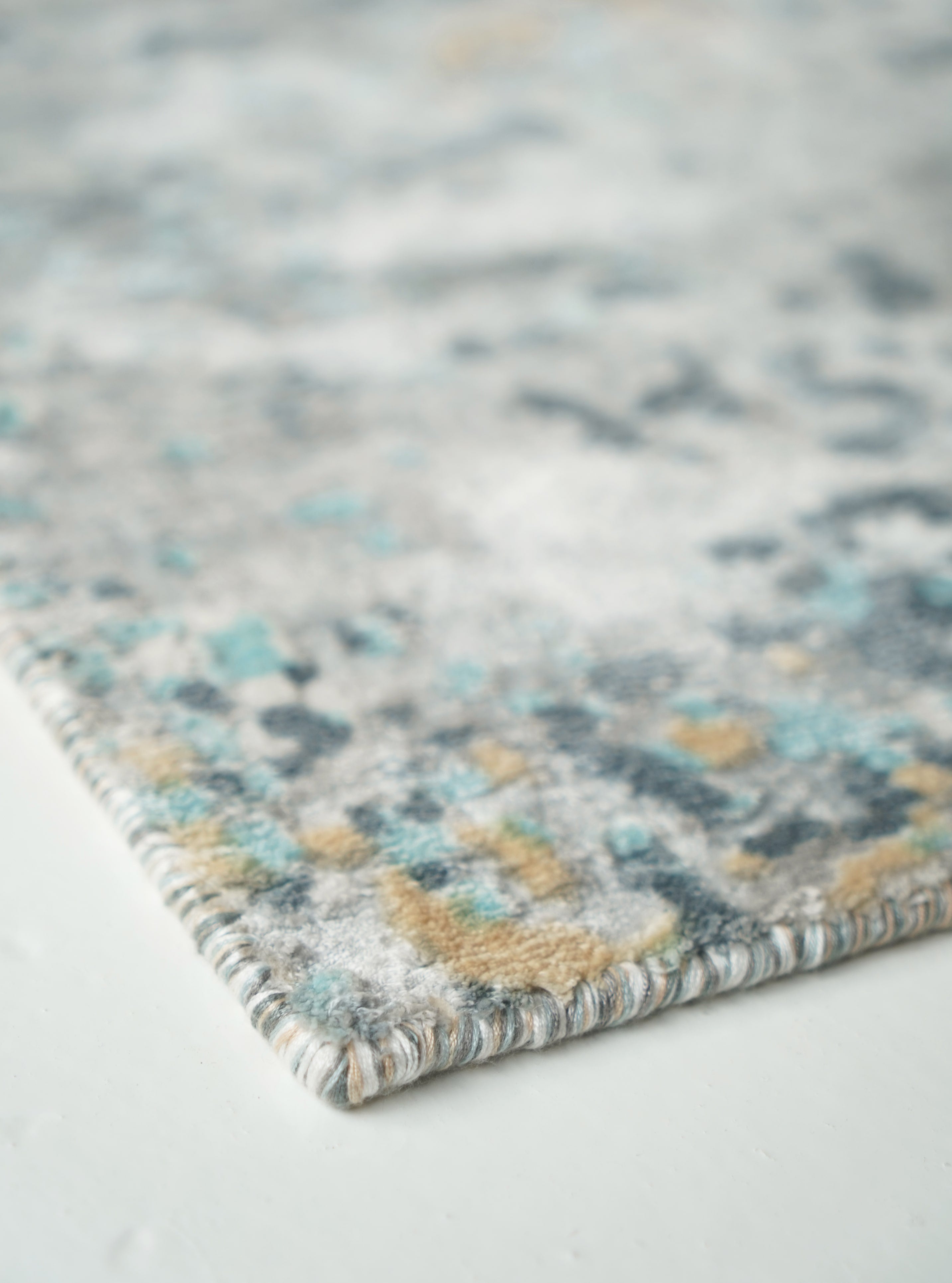 将图片加载到图库查看器，Aquamarine Abstract Rug