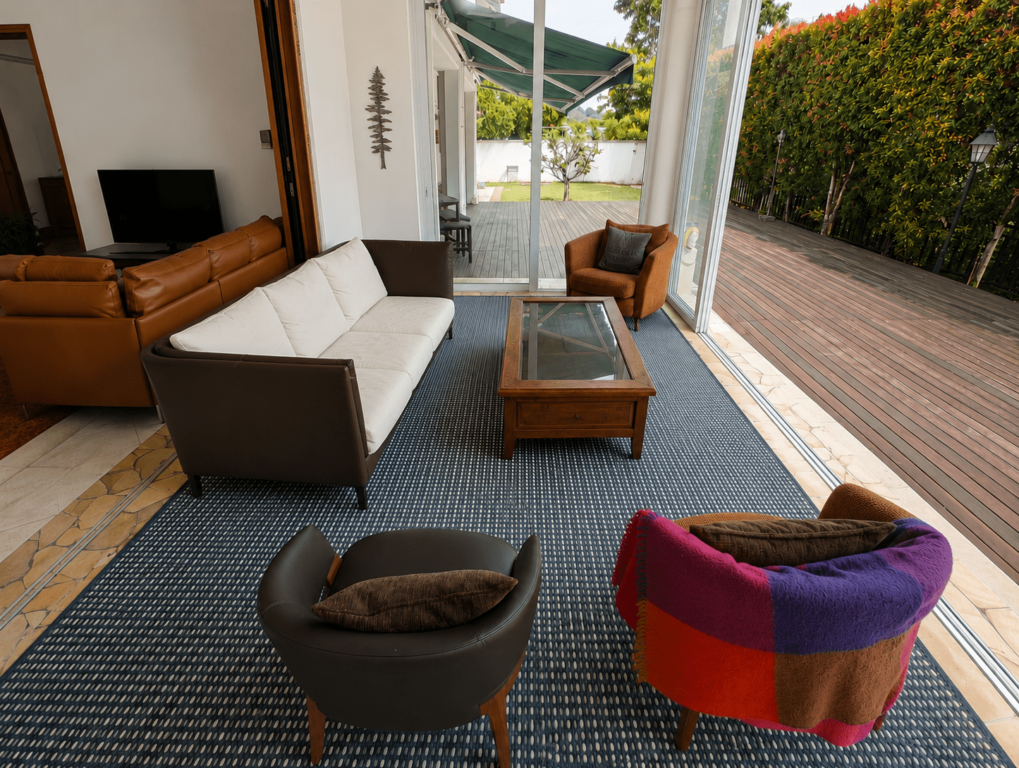 画像をギャラリービューアに読み込む, Rugs Cabana Basket Weave Tricolor Indoor &amp; Outdoor Washable Rug - Navy Grey &amp; White