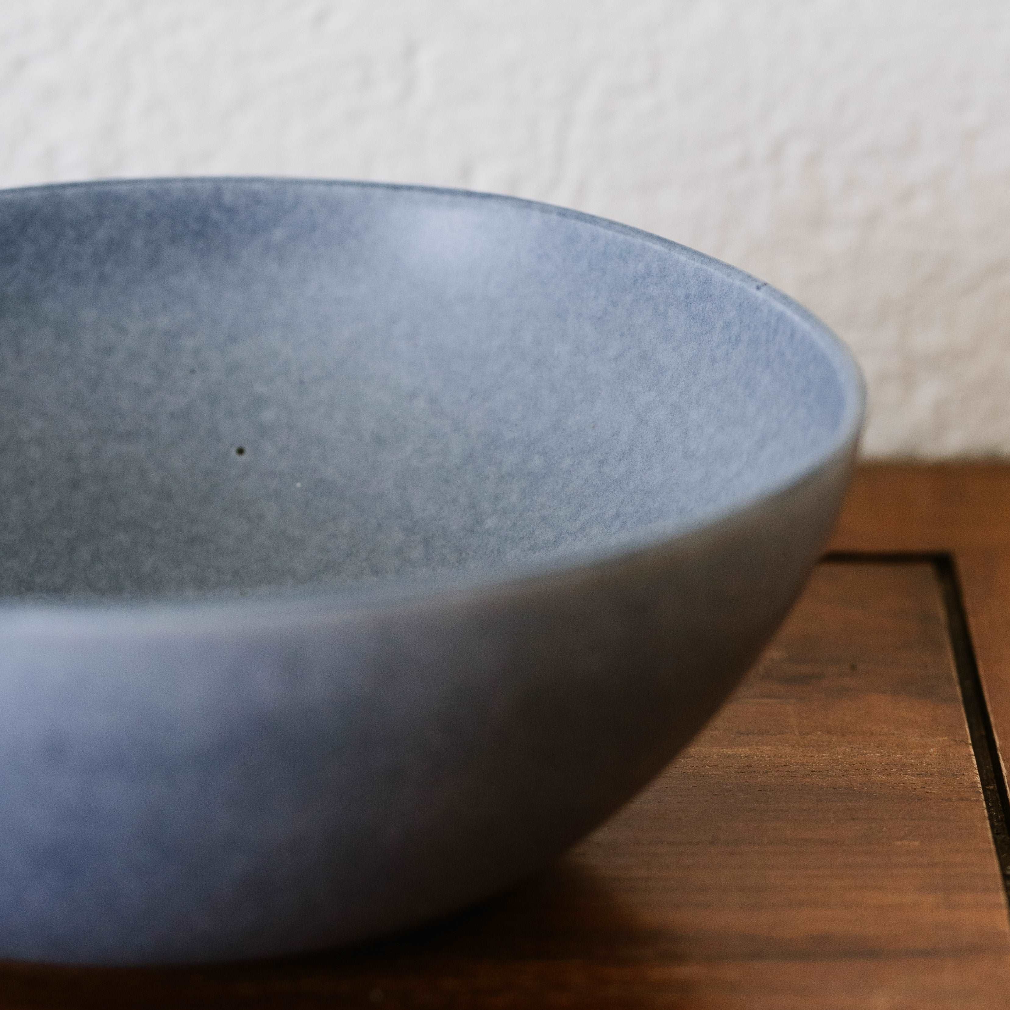 Cargar imagen en el visor de la galería, Powder Blue Asymmetrical Salad Bowl