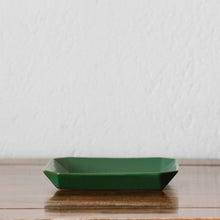 Load image into Gallery viewer, Dinnerware Emerald Origami Plate -