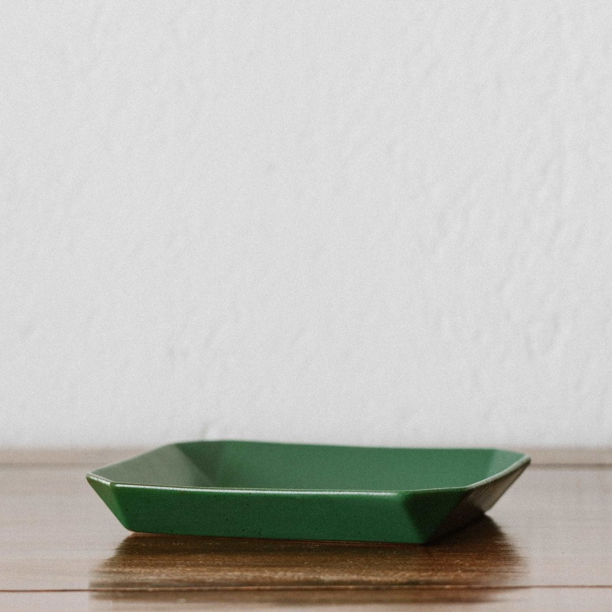 画像をギャラリービューアに読み込む, Dinnerware Emerald Origami Plate -
