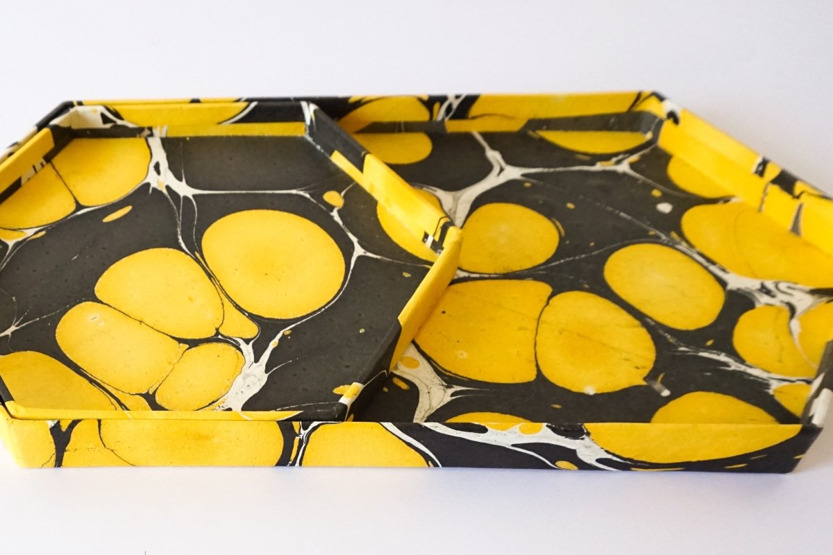 Load image into Gallery viewer, Tabletop Decor Hexagon Tray Yellow Black -
