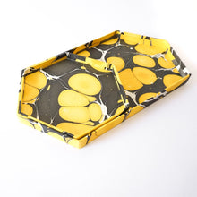 Cargar imagen en el visor de la galería, Tabletop Decor Hexagon Tray Yellow Black -