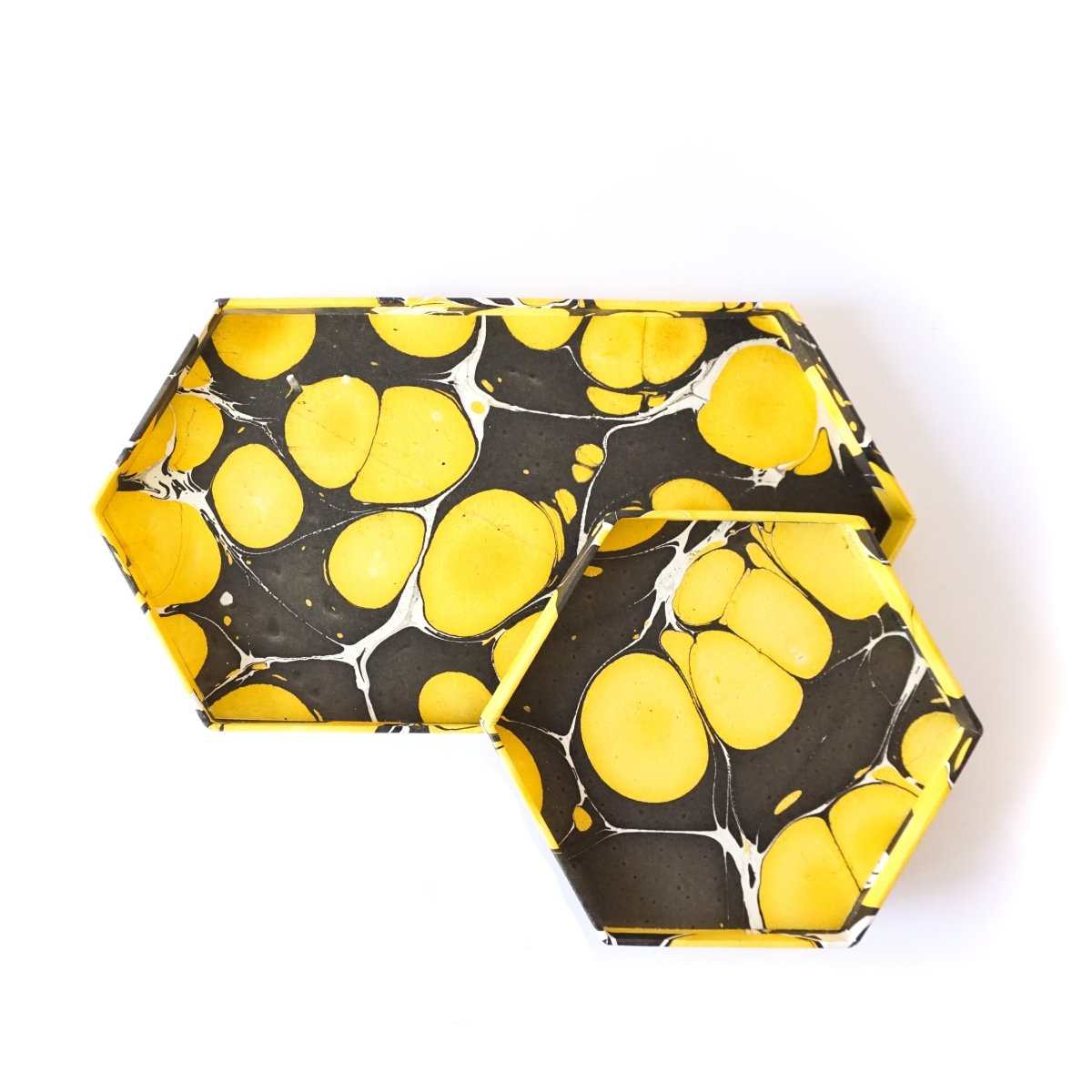 将图片加载到图库查看器，Tabletop Decor Hexagon Tray Yellow Black -