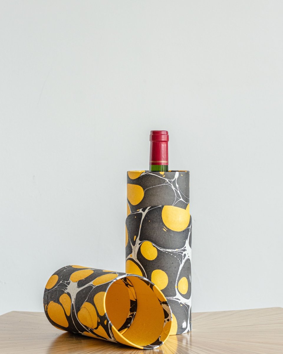 Cargar imagen en el visor de la galería, Tabletop Decor Round Wine Box Yellow Black -