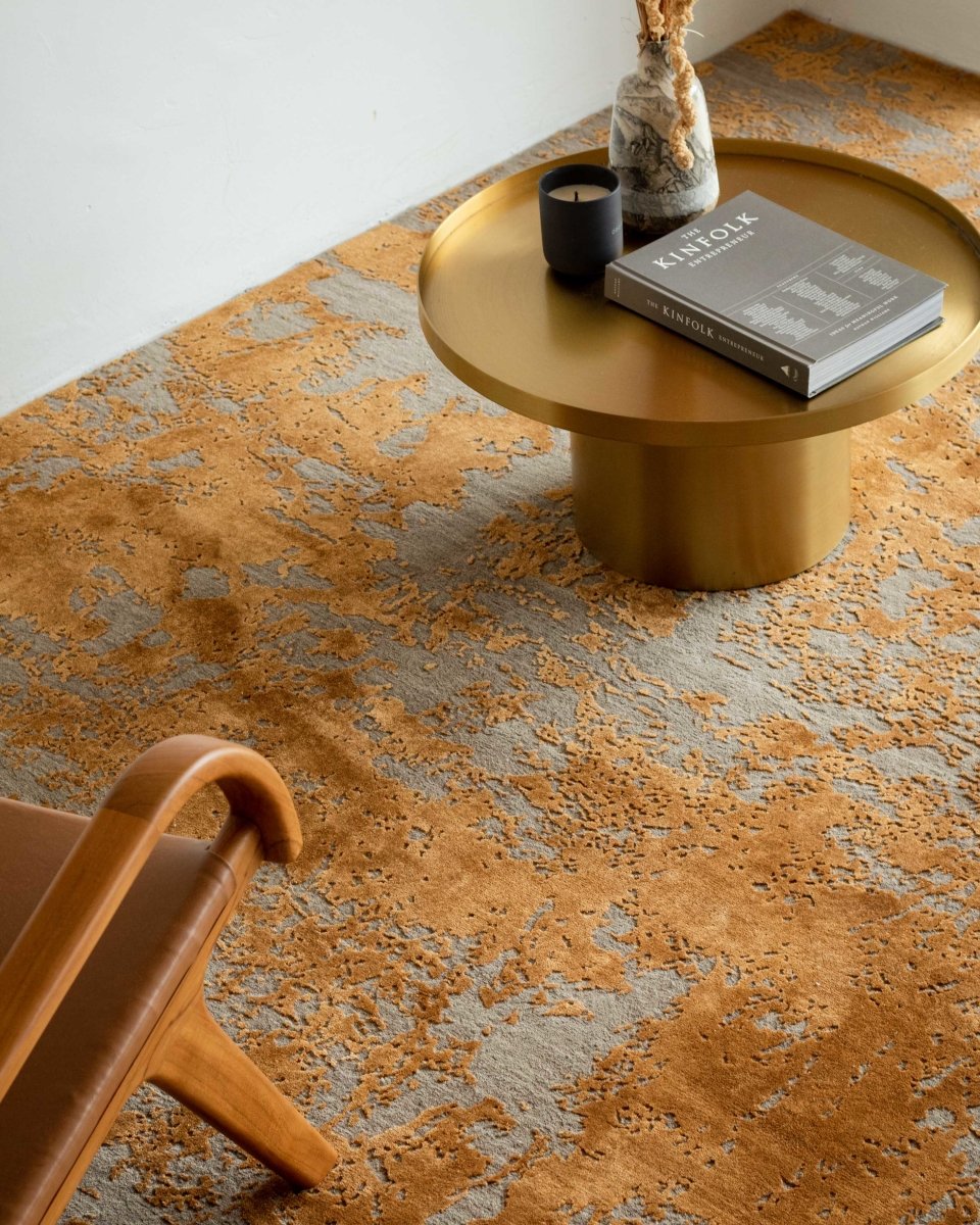 Load image into Gallery viewer, Rugs Abstract Burnished Gold and Dark Taupe Handknotted Rug - 170 x 240 cm