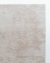 Cargar imagen en el visor de la galería, Rugs Abstract Ivory and Flax Handknotted Rug - 170 x 240 cm