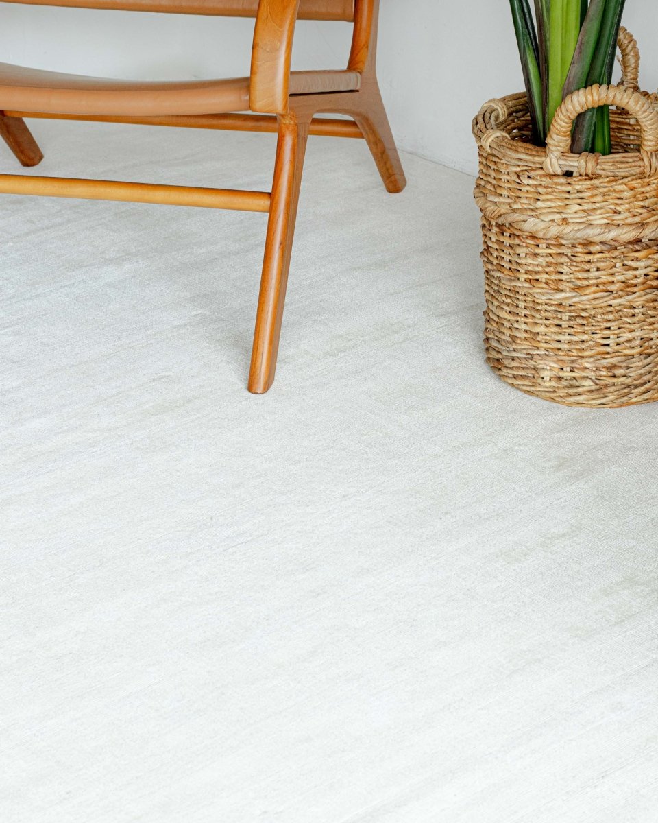 Lithe White Solid Handloom Rug Carpets & Rugs Singapore Living DNA