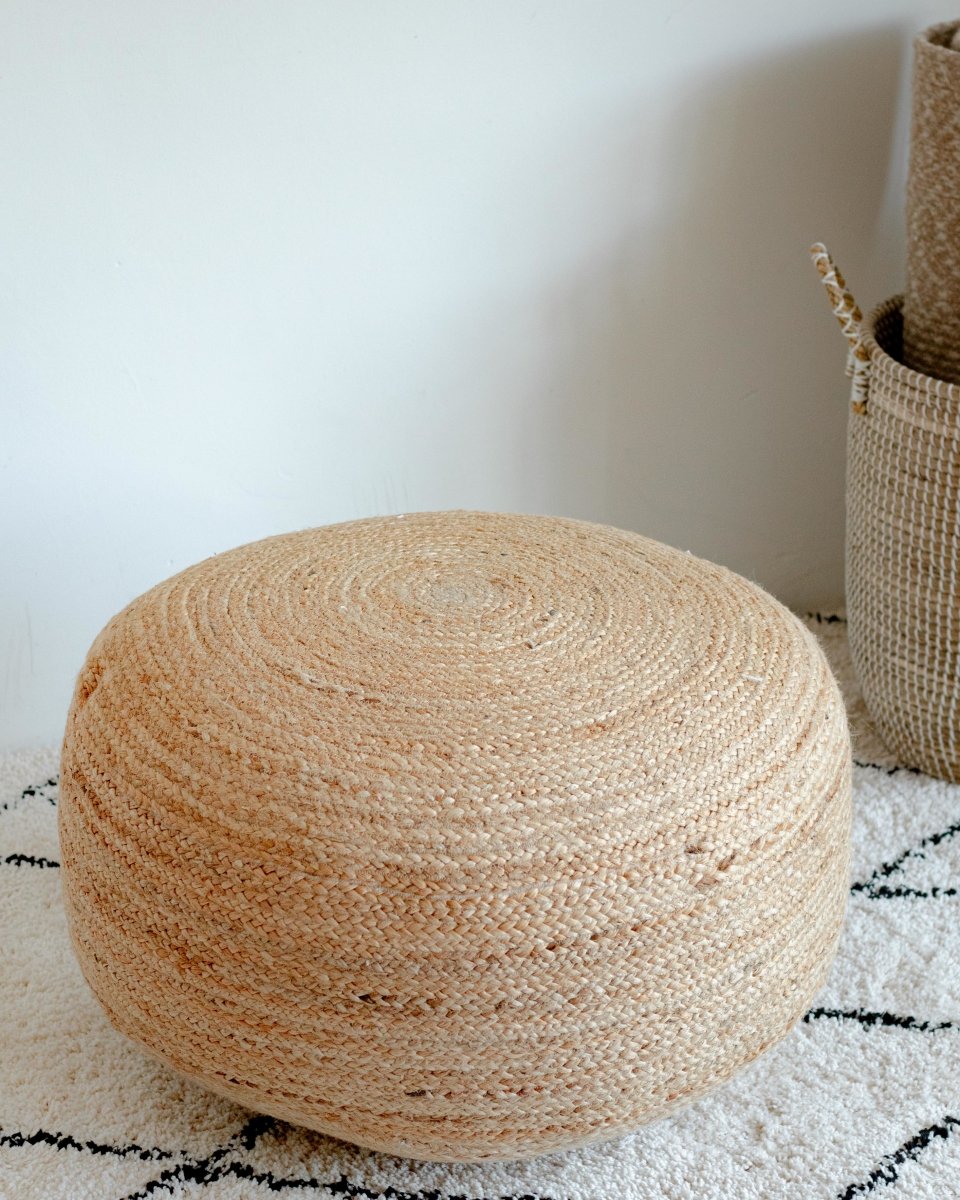 Stools & Poufs Hill Round Pouf -